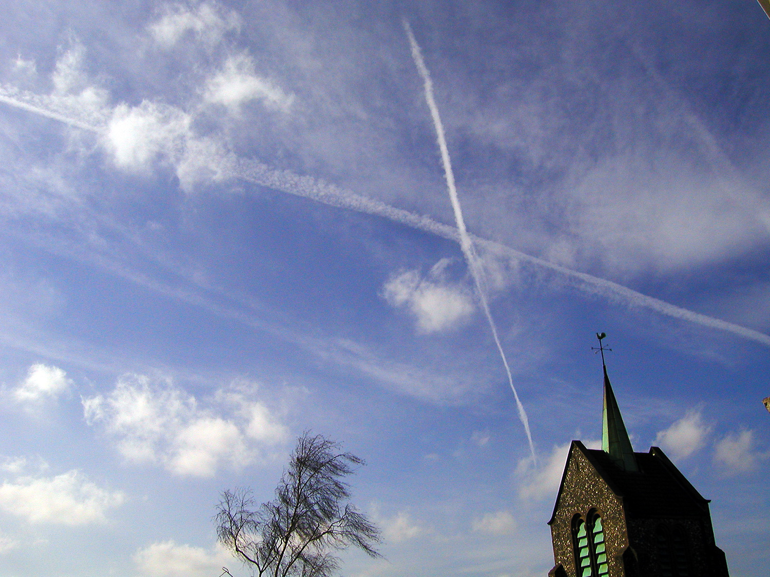 Contrails, sky, Greyfriars