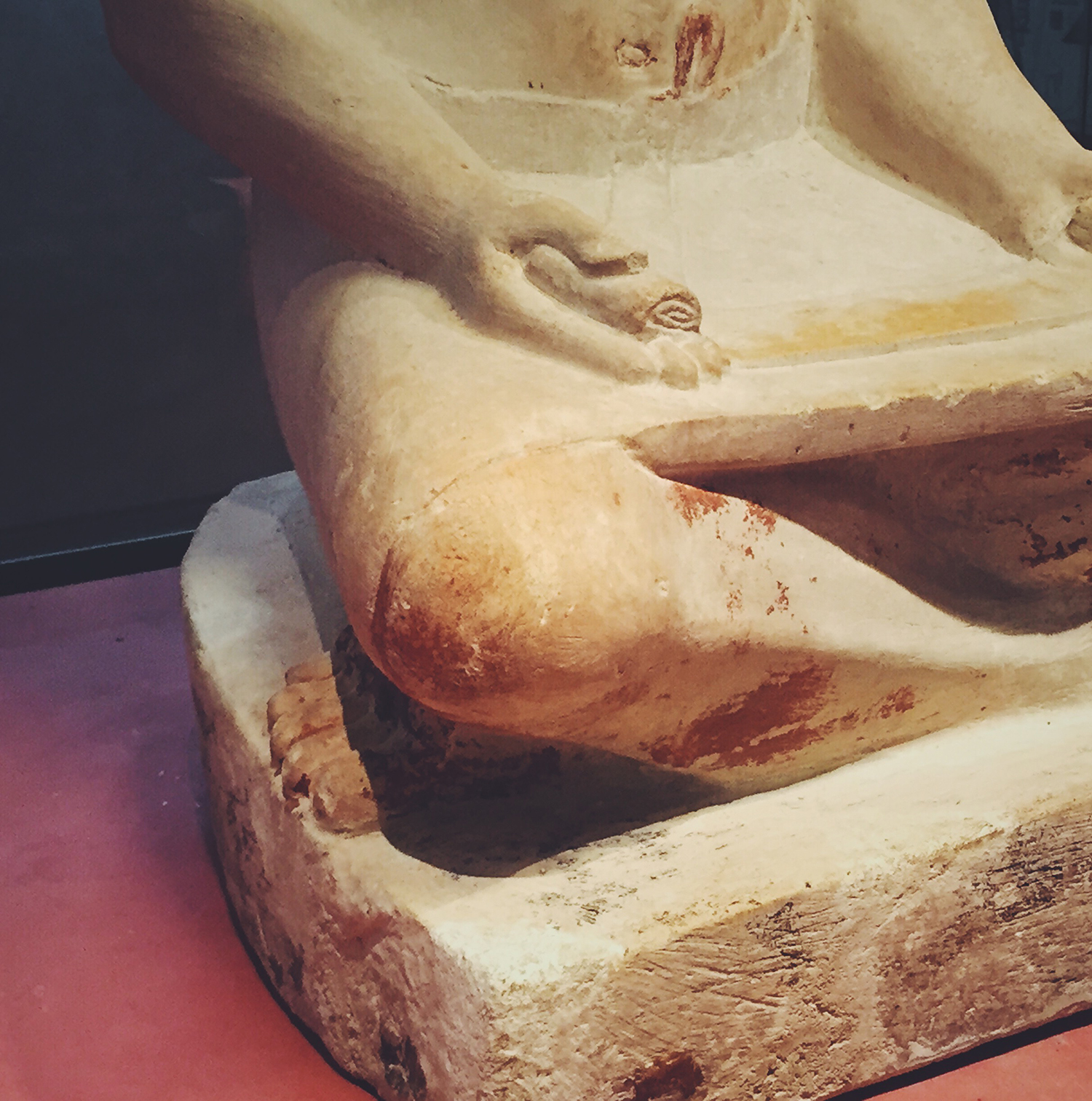 Sculpture of a scribe's lap, Louvre