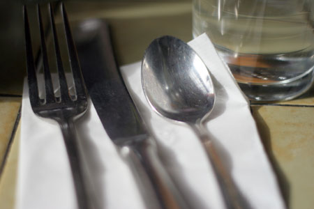 Crave, Seattle, utensils